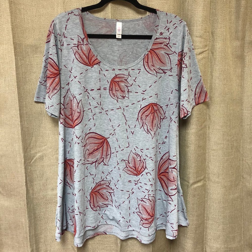 LuLaRoe Shirt Size Large